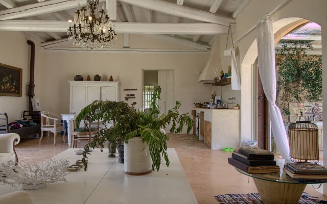 Prestige Alimini Guest House
