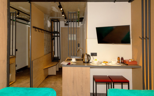 Квартира Студия у Метро Лесная