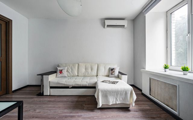 MaxRealty24 Ukrainskiy Bulvar Apartments