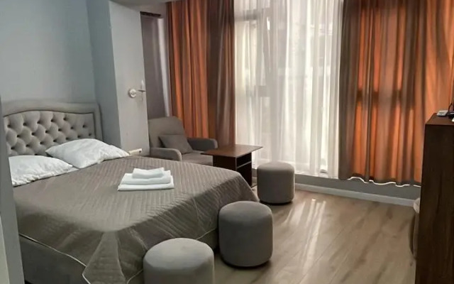 Prosvescheniya 153a Flat