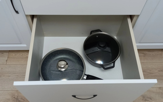 Relax odnushka v tsentre dlya troikh Flat