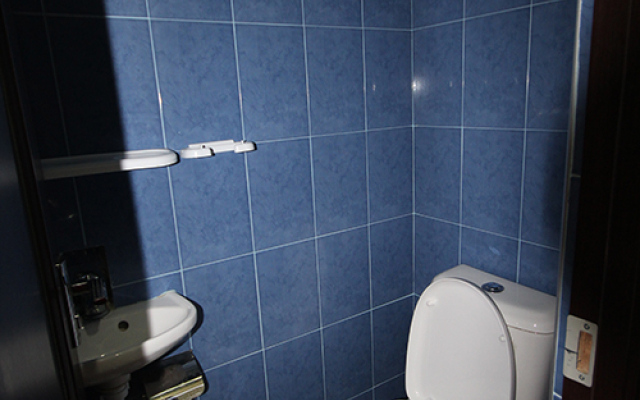 Holiday House Hotel