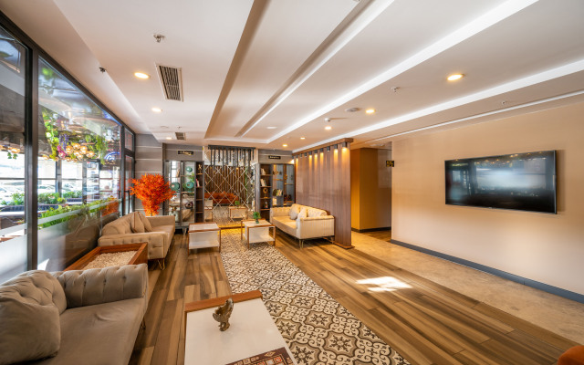Litros Hotel & Spa