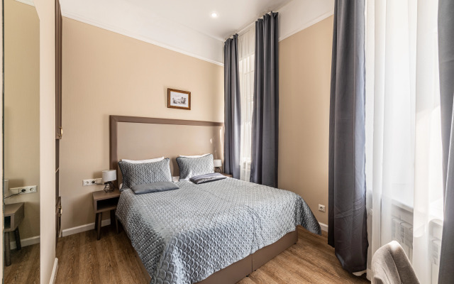Lotman Hotel