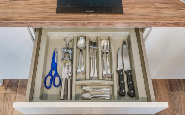 Апартаменты Улучшенные с Балконом и Видом на Парк Business Apartments