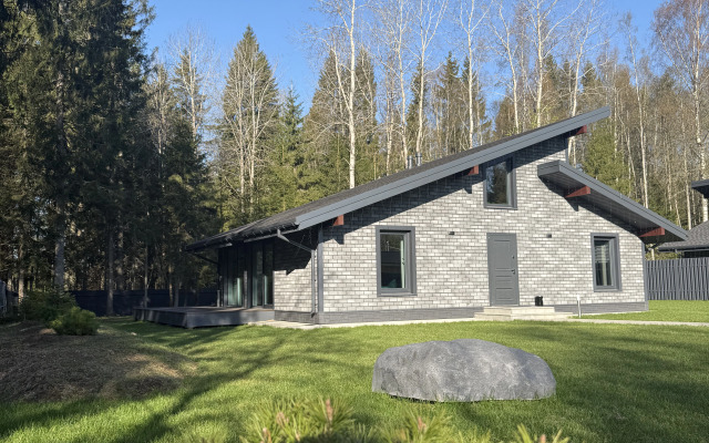 Hillstone club Private house
