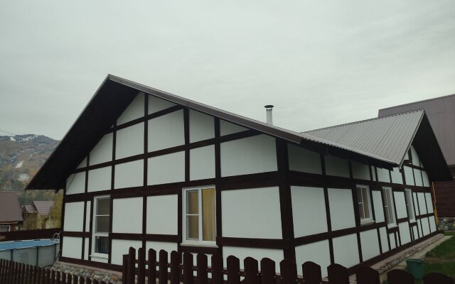 Lucky House Chalet
