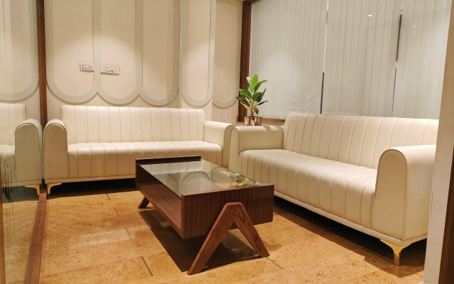 The Grand Uddhav Hotel
