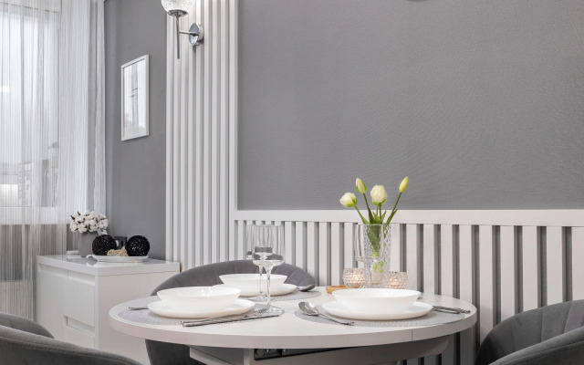 Kvartira Klassa Lyuks v Samom Centre Goroda Kaliningrada Flat