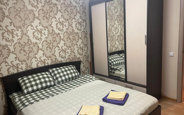 Roskoshnye S Balkonom Na Starateley 15 Apartments