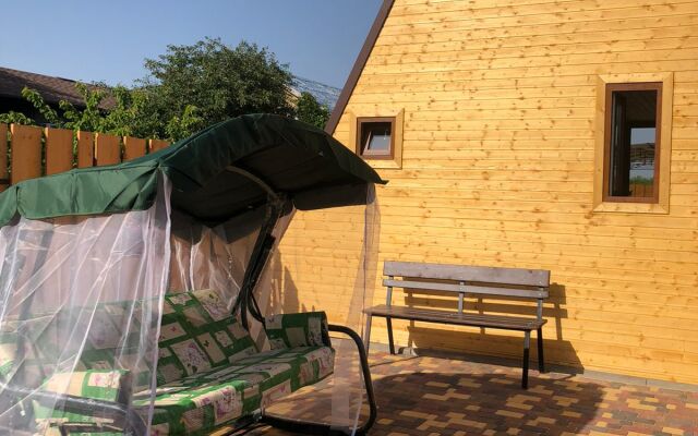 Otdykh V Novofedorovke Guest House