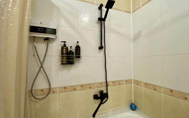 Видовая Двухкомнатная Элитная Квартира на Чёрном Озере