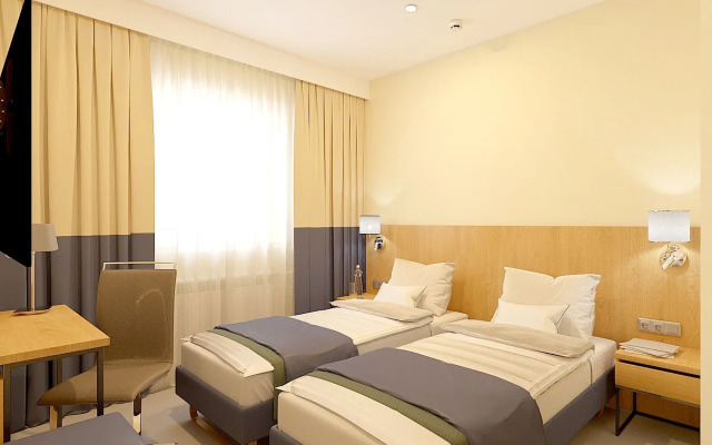 Rosso Riva Hotel