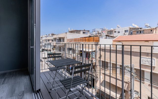 Blueground at Florentine ID16 Apartments