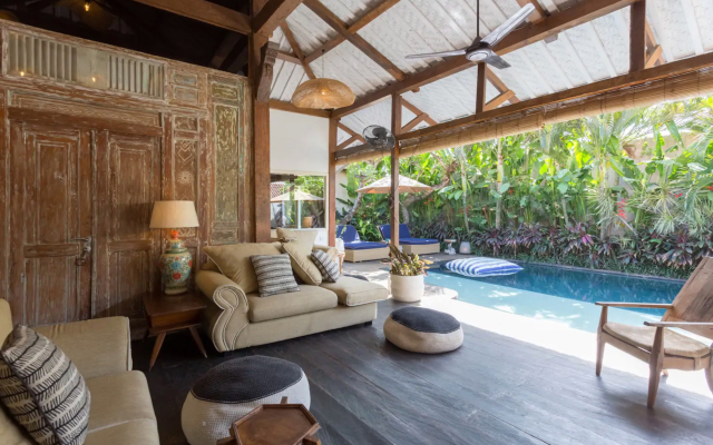 Вилла The Joglo Dream Joglo