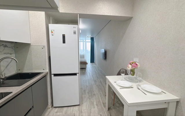 Vidovye S Balkonom Morskaya Simfoniya Apartments