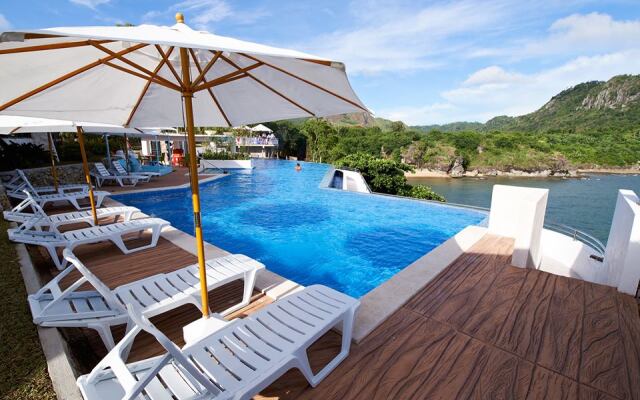 Dakak Park And Beach Resort Hotel