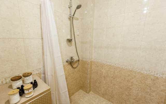 On Yekmalyan Str. 1-33/1 Apartments