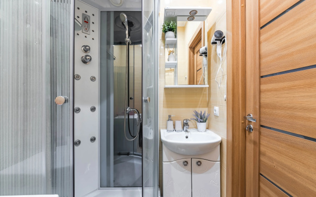 Квартира Солнце как Евро-двухкомнатная у Центра