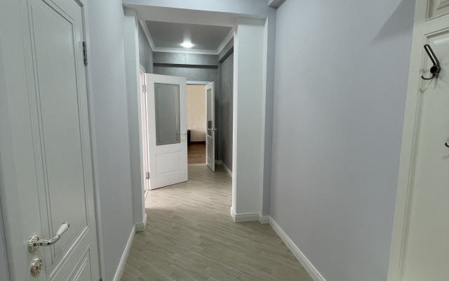 Квартира у набережной