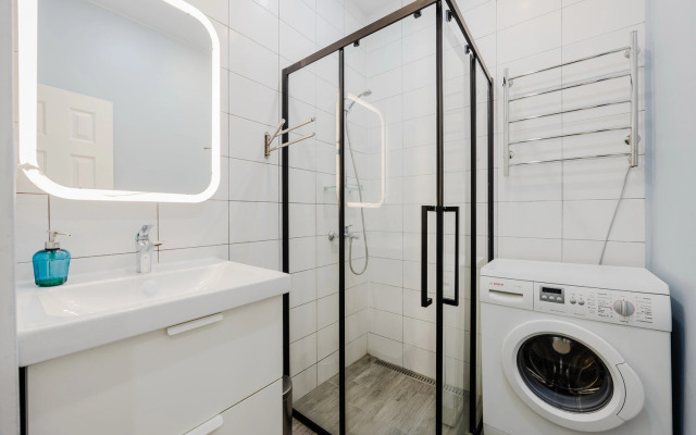 Апартаменты SpbStay с тремя спальнями на Рубинштейна 25