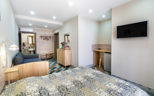 Rahil Guest House