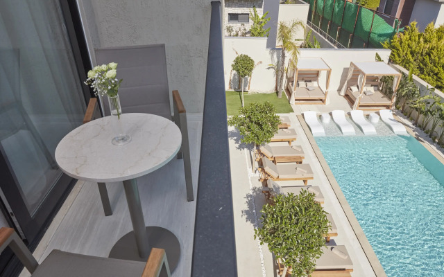 Venzi Ayayorgi Adult Only +15 Hotel