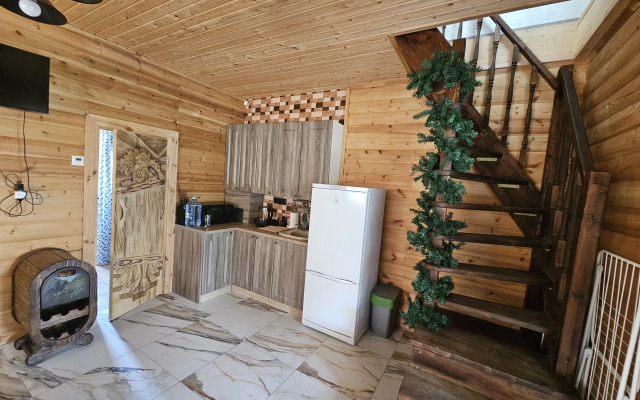 S saunoj na drovah Guest house