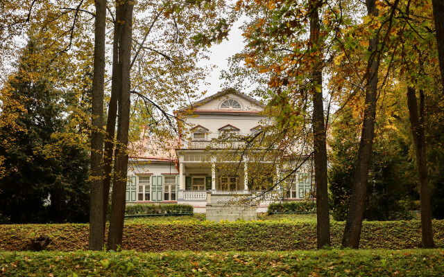 Villa Alpina Hotel