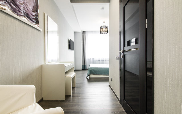 Отель Корона