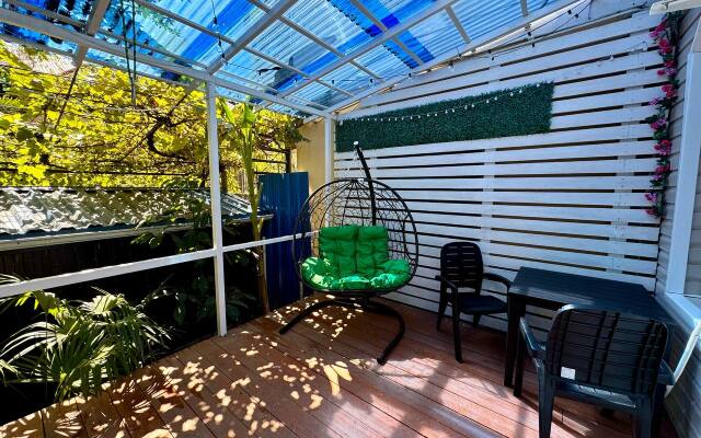 Частный дом с террасой Sun City в центре Сочи