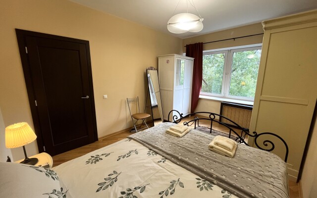 M. Leninskiy Prospekt Tikhiy Ugolok V Serdtse Goroda Flat