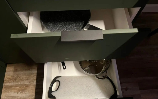Avrtorskie s vidom na reku v  nalichie proektor i PS4 Apartment