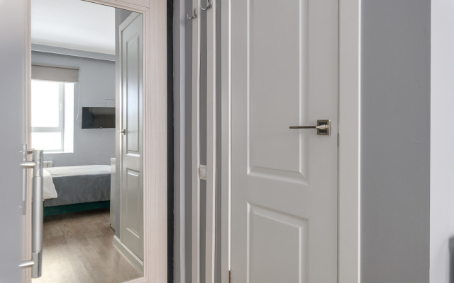 Апартаменты на Невском 106