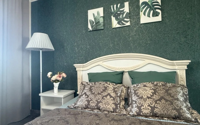 S dvumya spalnyami i udobnoy parkovkoy Flat