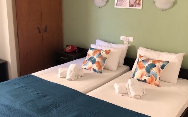 Hotel Kekrops