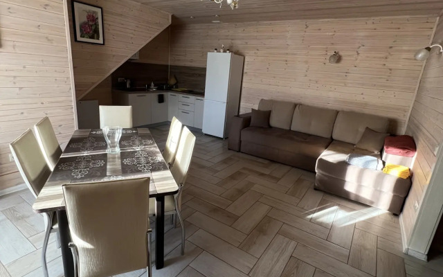 Частный Дом 28/1 На Степной Этаж с Отдельным Входом