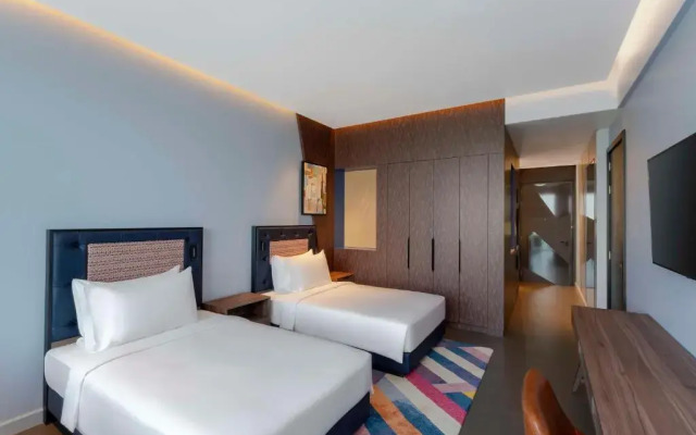 Hyatt Centric Jumeirah Dubai Hotel