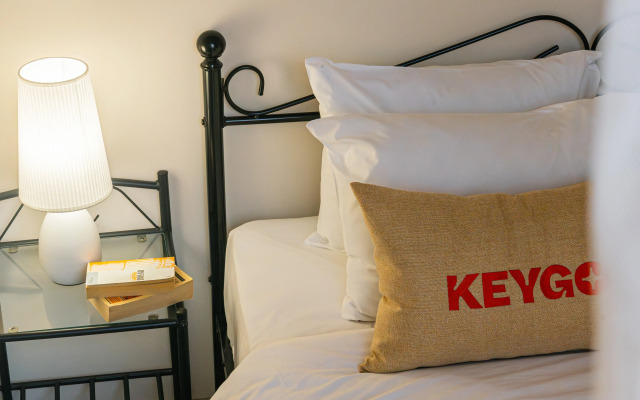 KeyGo #0107, 1 Bedroom, City Center Apartments