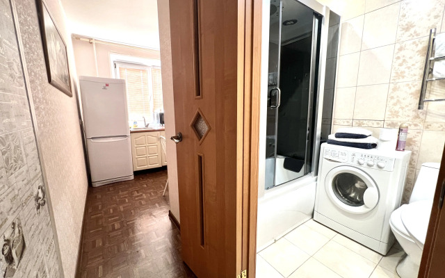 Апартаменты Kvartiry54 рядом с Клиникой Мешалкина, ул. Героев Труда 33