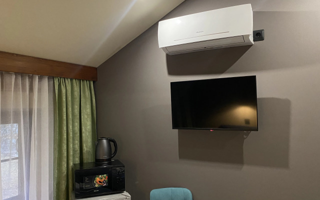 Апартаменты студия 3 Дворик Друзей