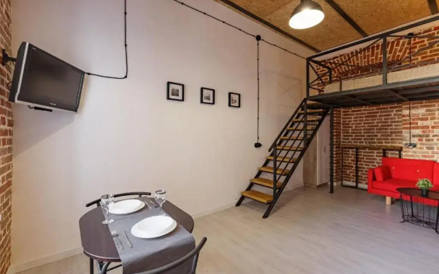 Tolstoy Loft Flat