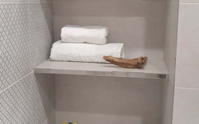 Zolotye Dyuny Flat