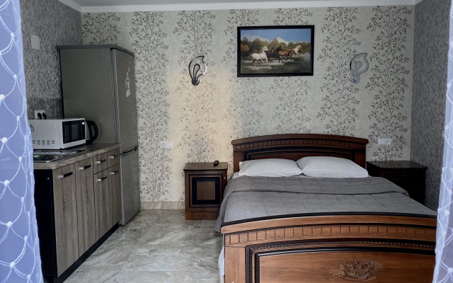 Dvin Guest House