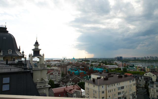 Квартира с терассой и с красивым видом на город