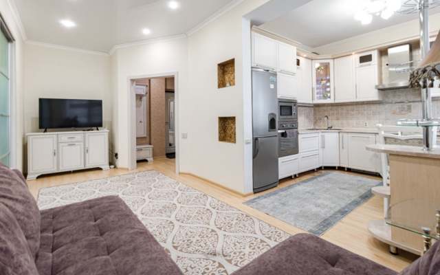 Vozle Naberezhnoy Flat