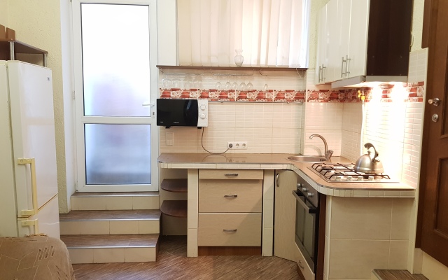 Ryadom s Massandrovskim Plyazhem Guest House