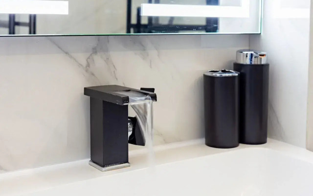 Na Yasnogorskoy Ulitse 16/6k6 Apartment