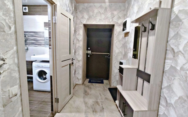 V Parkovom Pereulke 5 Flat