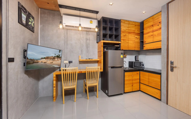 Relife Kai 2 min to Nai Harn Beach Apartments